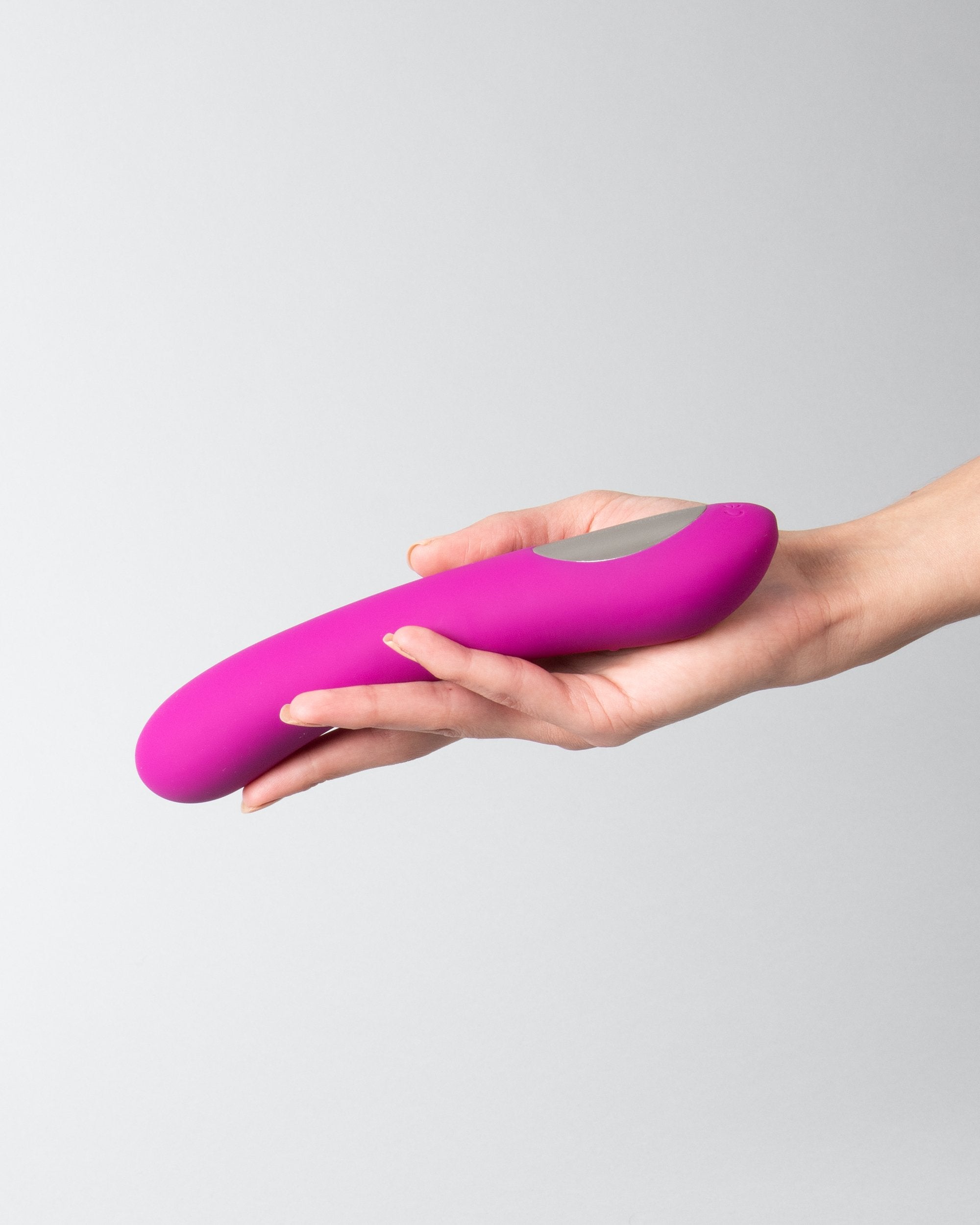 TITAN by KIIROO™ Pearl2™ Couples Set